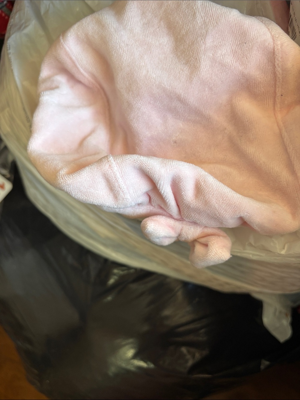 Soft Pink Vitamins velour Baby
Hat